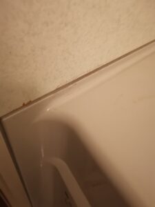 黒カビ泡ハイター後